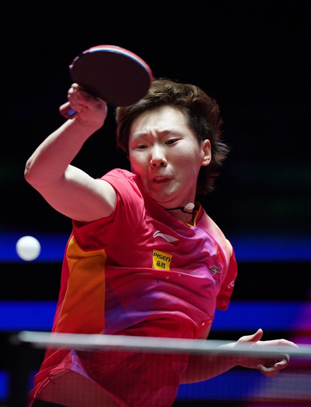 围绕埃泽的 围绕埃泽的